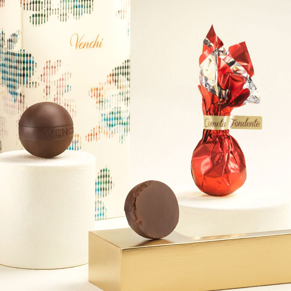 Venchi červená tmavá kometa 1ks